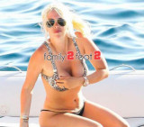 Wanda Nara en las playas de Ibiza