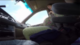 Mujer dio a luz en el auto (Youtube)