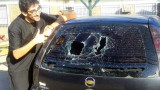 Quiso destrozar auto de su ex pero rompió uno equivocado (Diario UNO)