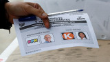 Recuento de votos en Perú (Reuters)