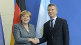 Mauricio Macri y Ángela Merkel (NA)