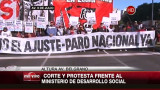 Protesta en la 9 de Julio - Canal 26