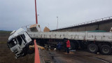 Accidente de camión en Zárate Brazo Largo