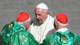 El Papa - Cardenales (Reuters)