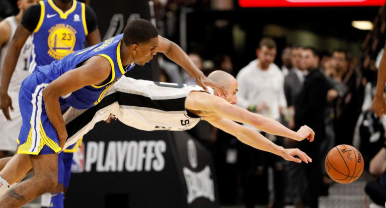 Emanuel Ginóbili en San Antonio Spurs vs. Golden State (Reuters)