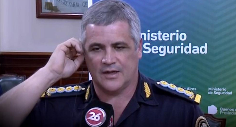 Fabián Perroni - Jefe de policía bonaerense - Copamiento de comisaría