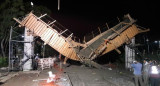 Cayó puente sobre tren San Martín