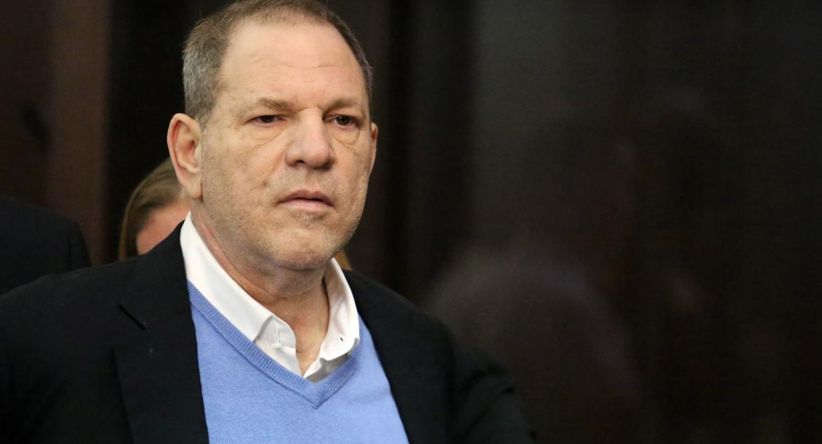 Harvey Weinstein en la policía, Reuters