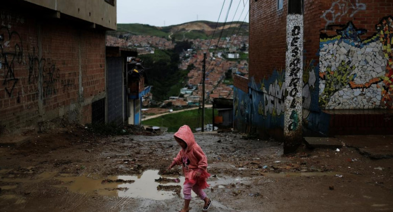 Niños pobres - pobreza - niñez - infancia pobre - Reuters -