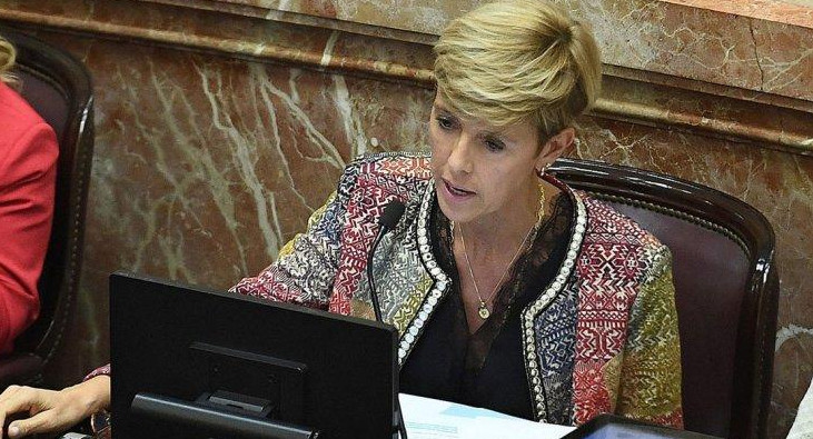 Senadora García Larraburu - contra el aborto