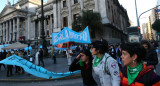 Aborto, marcha antiaborto y a favor del aborto legal, Reuters