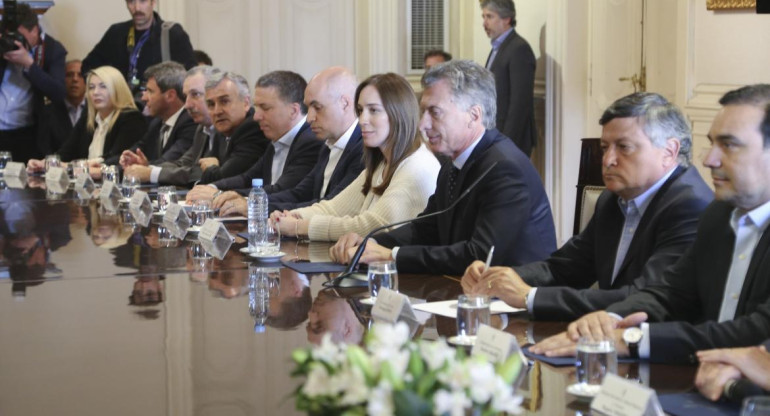 Reunión de Macri con Gobernadores en Casa Rosada - NA