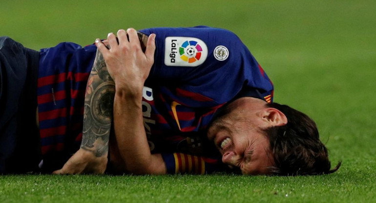 Lesión de Messi en el brazo (Reuters)