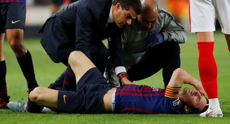 Lesión de Messi en el brazo (Reuters)