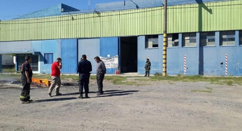 Por menor demanda y suba de tarifas, cerró una de las cuatro fábricas de telgopor del país