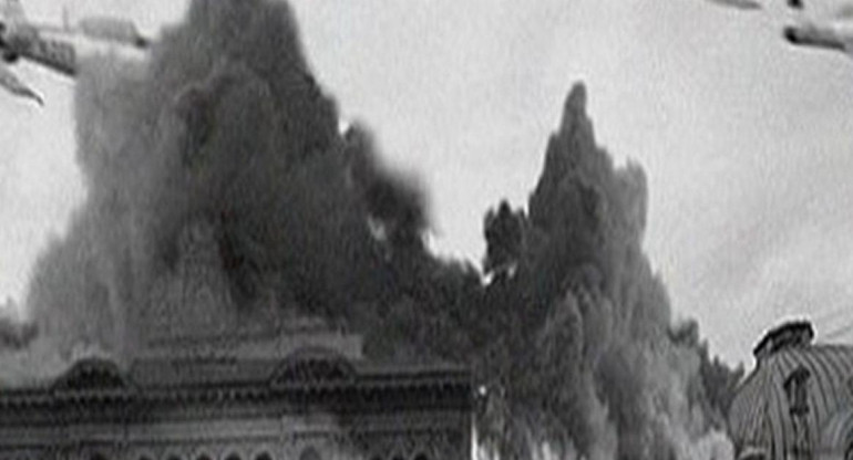 Bombardeo de Plaza de Mayo en 1955