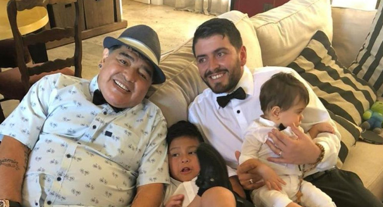 Diego Maradona, bautismo de su nieto