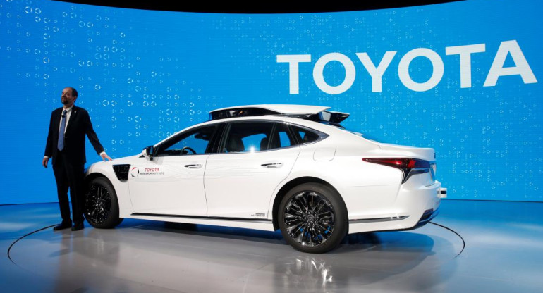 Toyota, autos, automotrices, Reuters