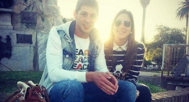 Emiliano Sala y su hermana Romina Sala