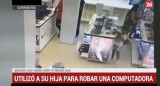 Robo - Corrientes madre usa a su hija