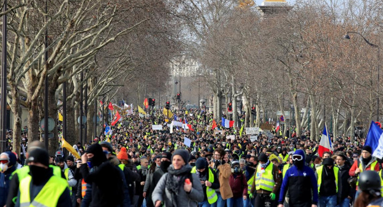 Chalecos amarillos - Foto Retuers protesta en París