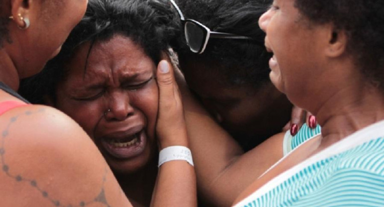Tragedia en Rio de Janeiro: bala perdida mata a niña de 11 años