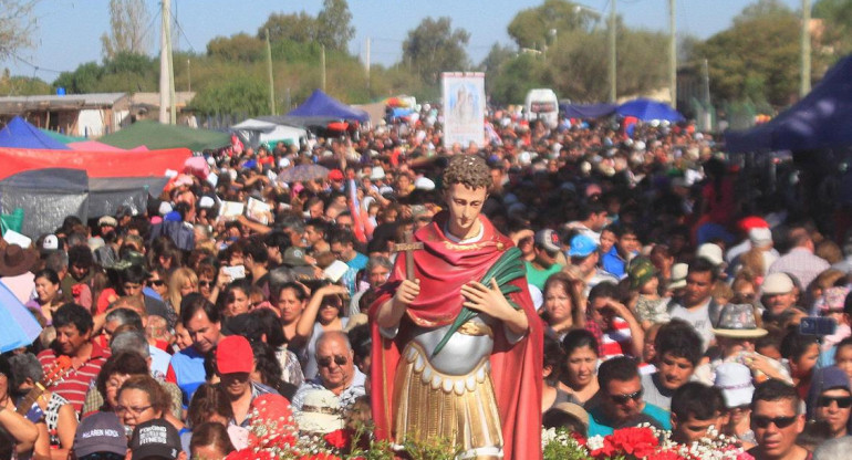 Miles de fieles rinden culto y agradecen a San Expedito	