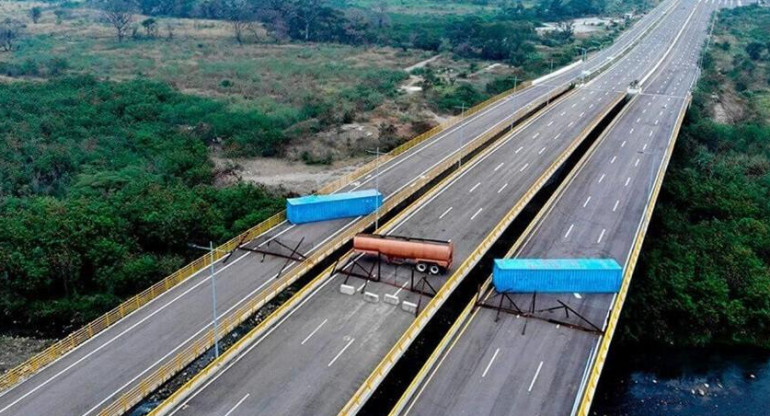 Venezuea - bloqueo frontera