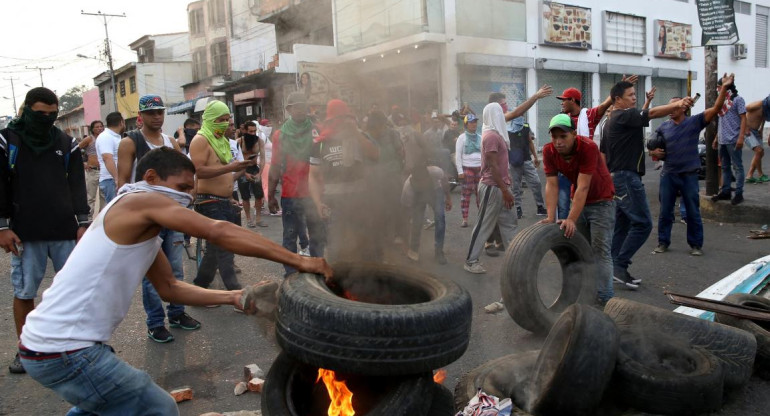 Incidentes Venezuela - Reuters