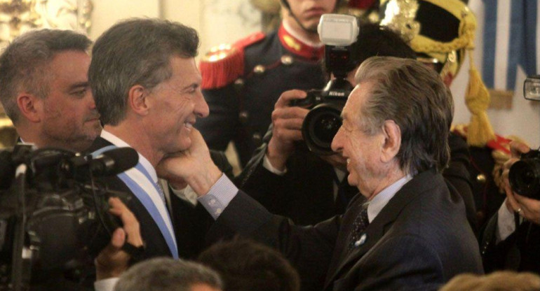 Mauricio y Franco Macri - Fallecimiento padre del Presidente