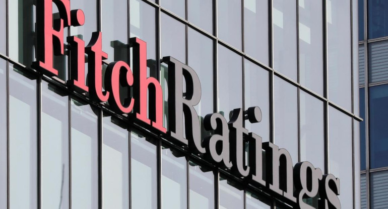 Fitch Ratings, calificadora, Reuters