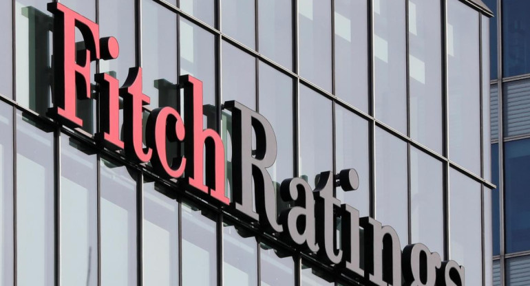 Fitch Ratings, calificadora, Reuters