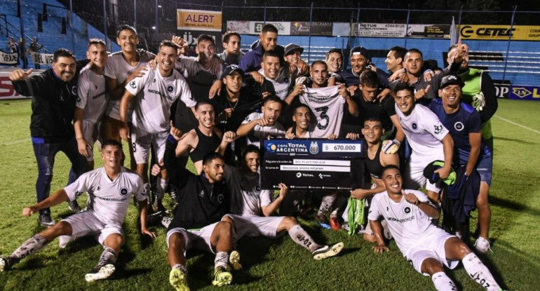 Triunfo de Real Pilar en Copa Argentina sobre Vélez