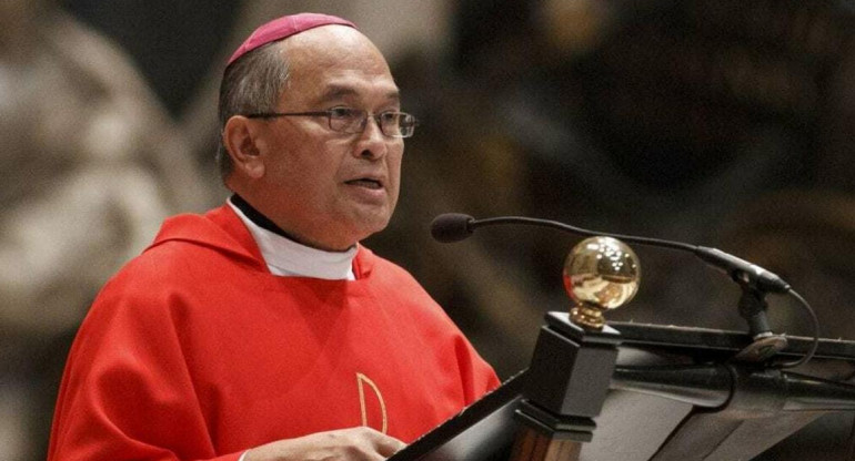 Anthony Sablan Apuron - arzobispo expulsado