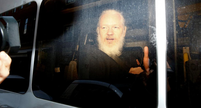 Julian Assange - Detención en Londres Foto Reuters