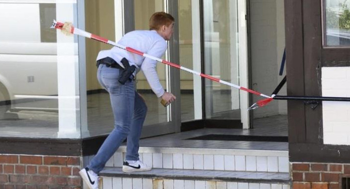 Encuentran tres cuerpos en Alemania asesinados con una flecha