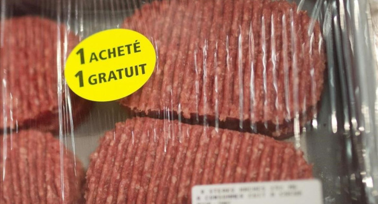 Francia: Detectan hamburguesas fraudulentas distribuidas a asociaciones caritativas