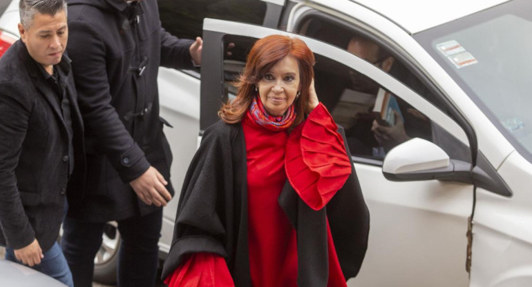 Cristina Kirchner en Comodoro Py - Agencia NA