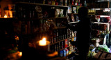 Apagón en Argentina domingo 16 de junio de 2019, comercio, sin luz, REUTERS