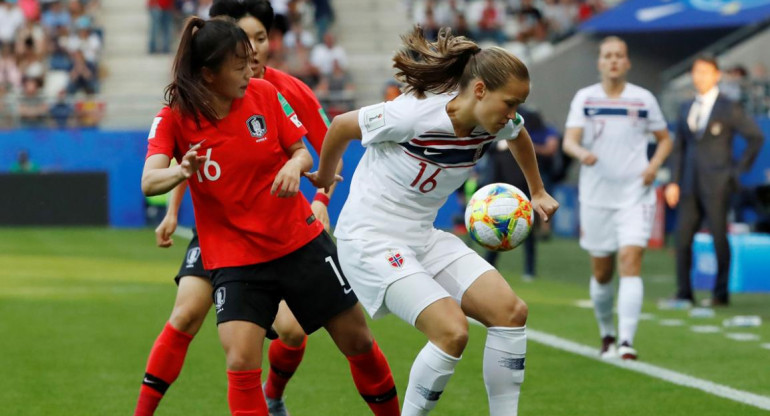 Mundial de fútbol femenino Francia 2019 - Corea vs. Noruega - Deportes - Reuters