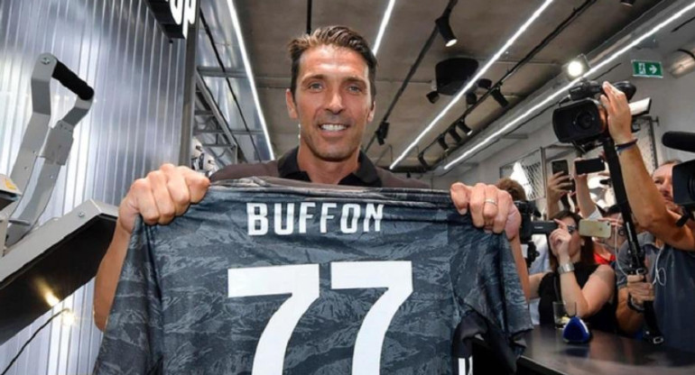 Gianluigi Buffon volvió a Juventus a los 41 años