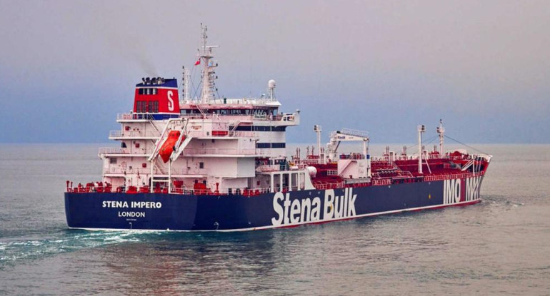 Barco petrolero británico retenido por Irán