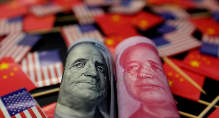 Moneda china, guerra comercial, REUTERS