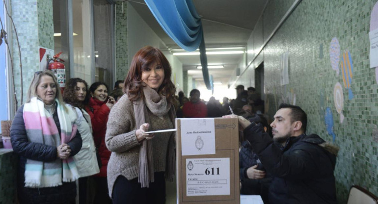 Cristina Kirchner, votación en Santa Cruz, PASO