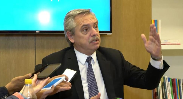 Alberto Fernández en conferencia de prensa, Frente de Todos, elecciones 2019	