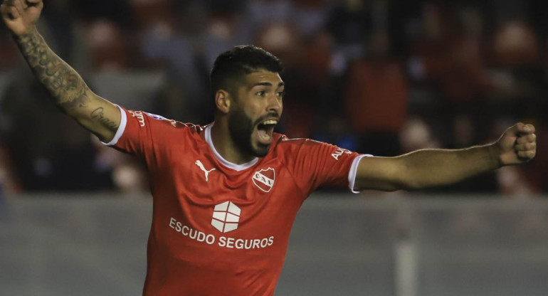 Superliga, Festejo de Alexander Barboza para Independiente ante Colon, AGENCIA NA