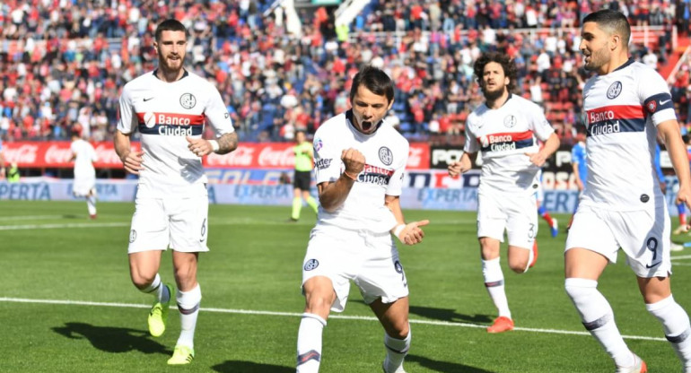 Festejo de San Lorenzo ante Unión por Superliga