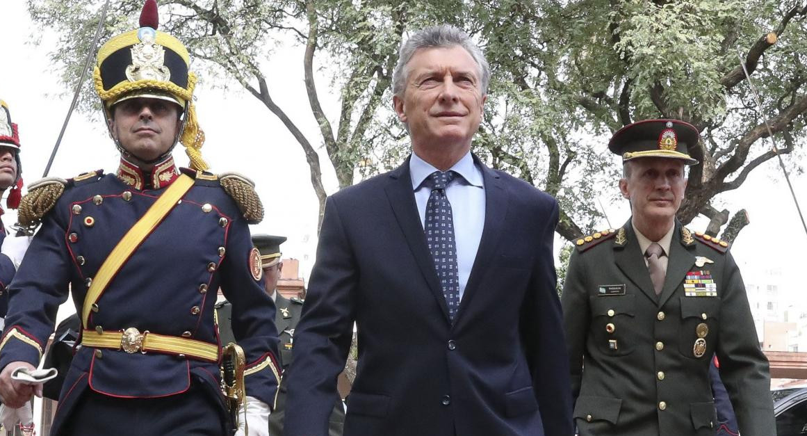 Mauricio Macri en el Regimiento de Granaderos a Caballo San Martín, NA