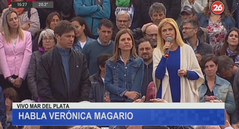 Alberto Fernández y Verónica Magario en Mar del Plata, acto elecciones 2019