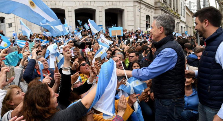 Mauricio Macri, marcha "Sí, se puede" en Olavarría, Agencia NA
